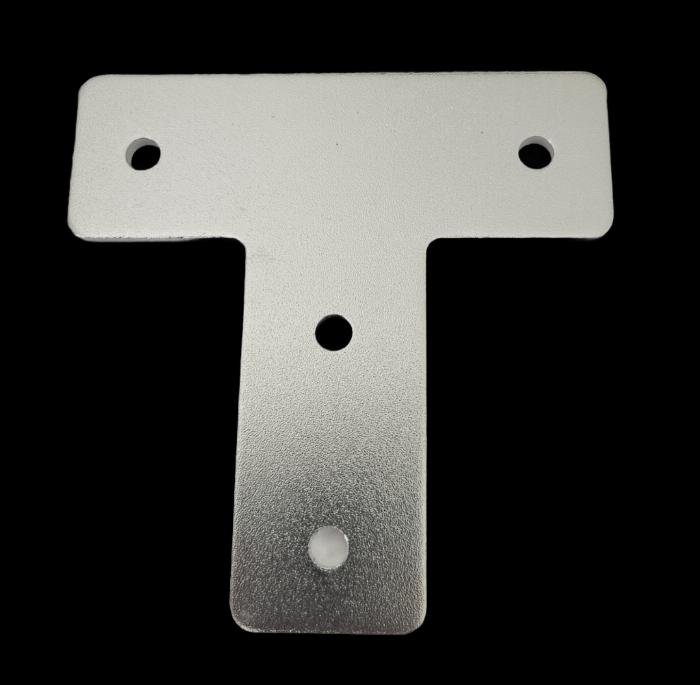 Anslutningsplatta aluminium laserbehandlad 36x110x3,8-T- 4-hål 40, sandblästrad oxidation